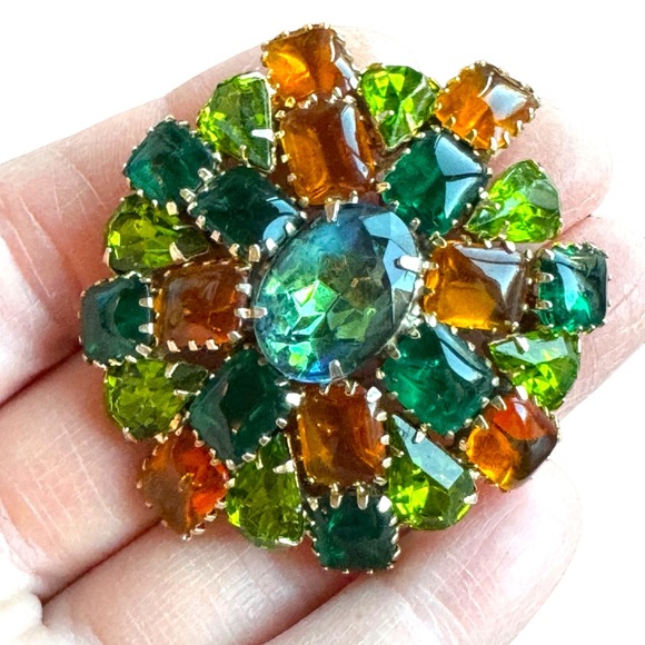 Vintage C1960s Crystal green amber brooch LG Juliana ? - Picture 9 of 13